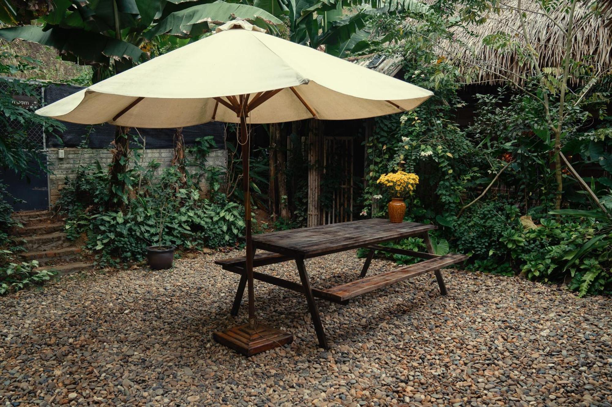 Dinh Gia Trang - Homestay & Coffee The Ruong Kültér fotó